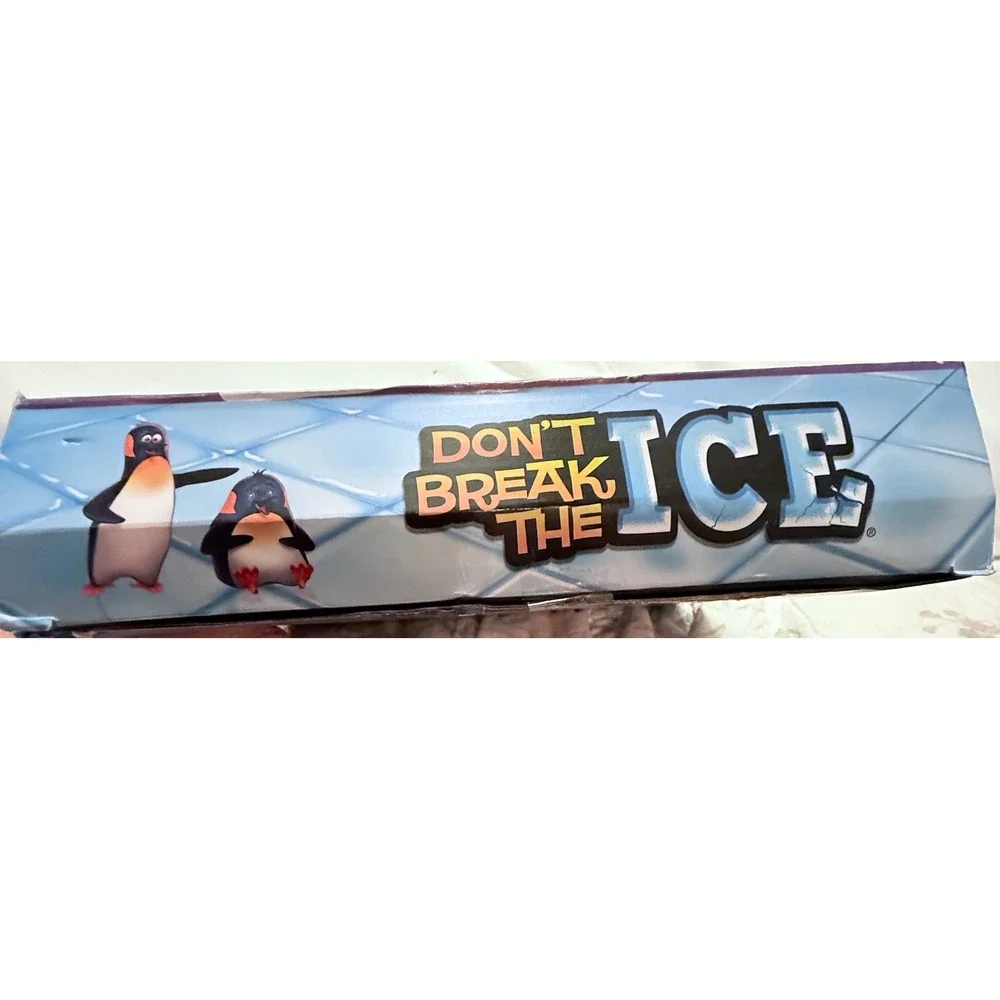 Hasbro Don't Break the Ice Game Kids OS Blue‎ Good Penguin Suspense Game